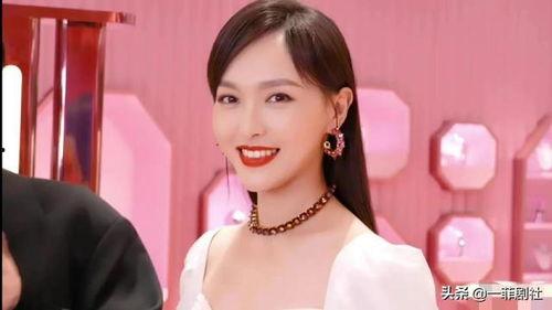 吃瓜娱乐圈明星最新消息,明星恋情曝光，豪门恩怨再起波澜！